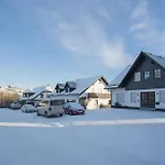 Welcome In - Appartement Met Balkon \'The Bear House\' Zur Postwiese 15, Neuastenberg-Winterberg